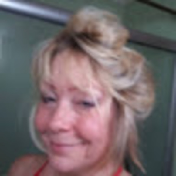 Meet your Posher, Kim - Picture 1 of 1